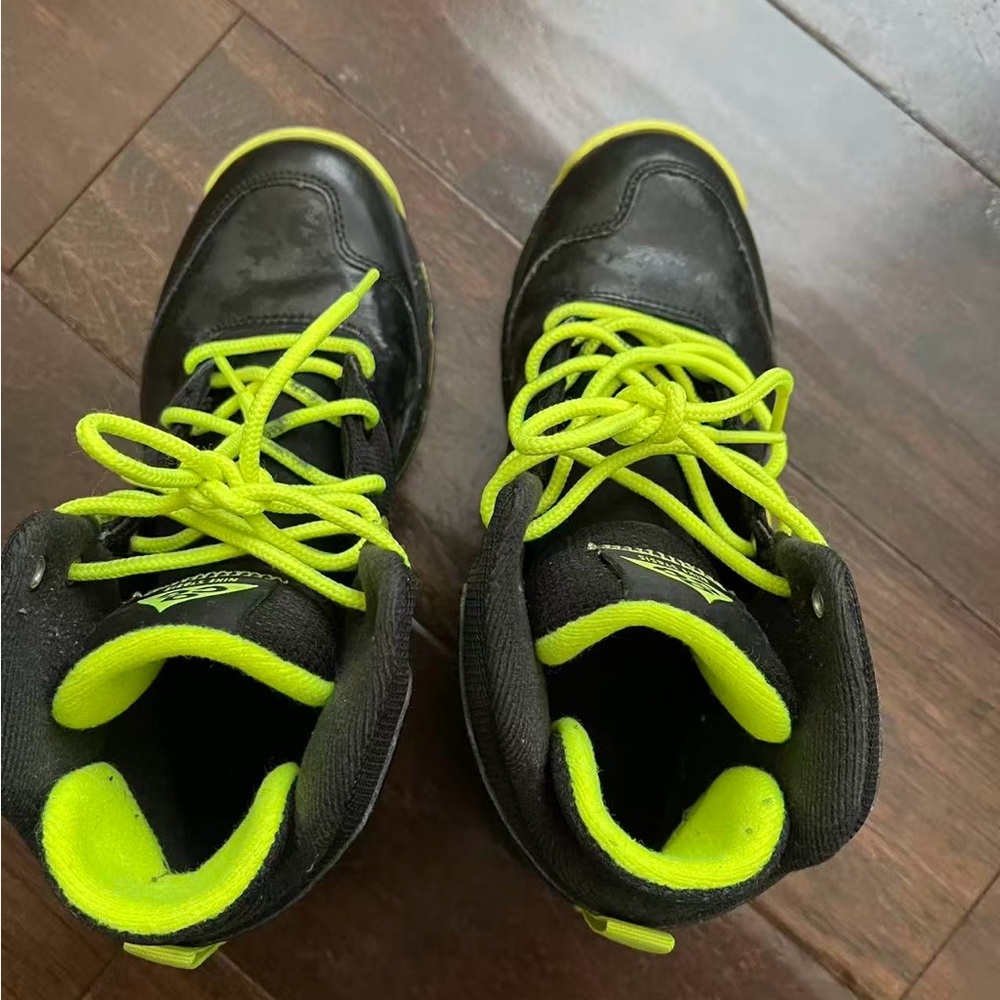 boy shoes size 7